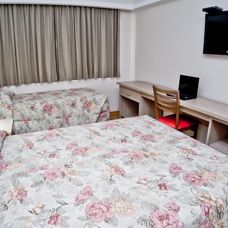 Hotel Golden Park Curitiba By Nacional Inn Экстерьер фото
