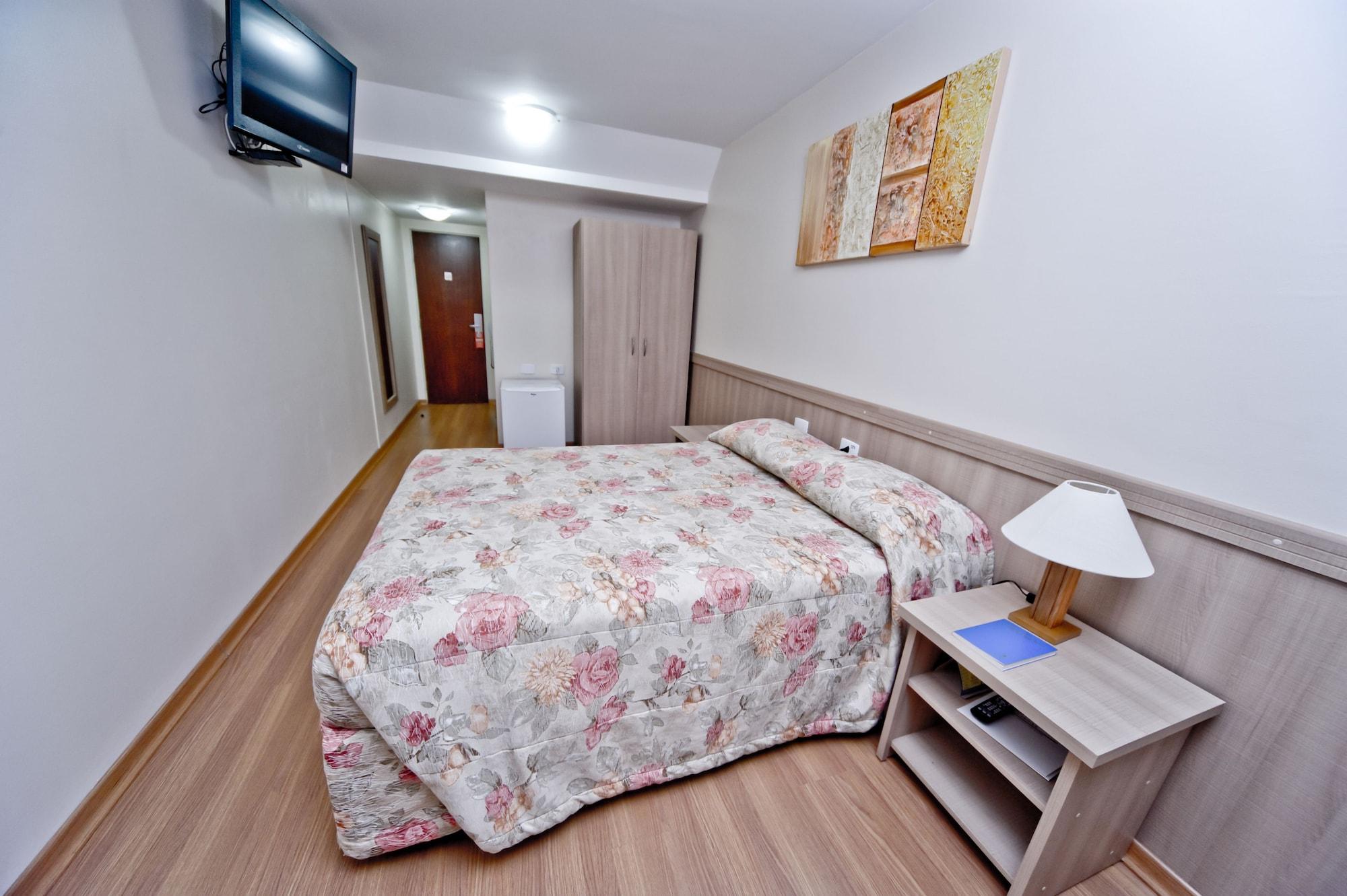 Hotel Golden Park Curitiba By Nacional Inn Экстерьер фото