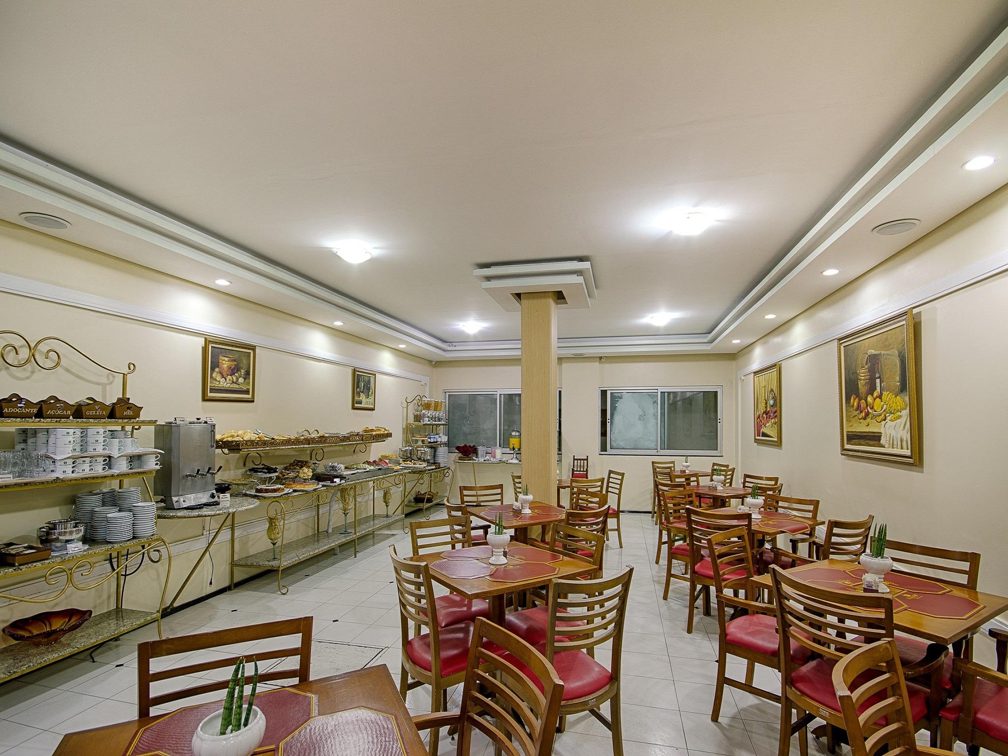 Hotel Golden Park Curitiba By Nacional Inn Экстерьер фото