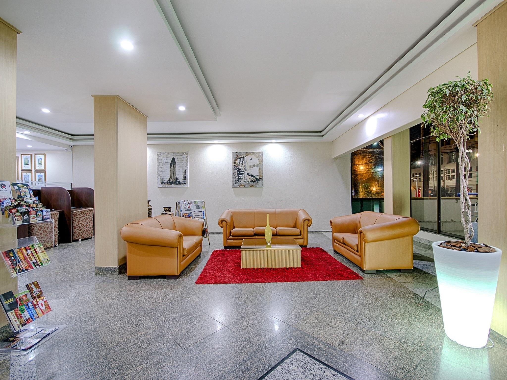Hotel Golden Park Curitiba By Nacional Inn Экстерьер фото