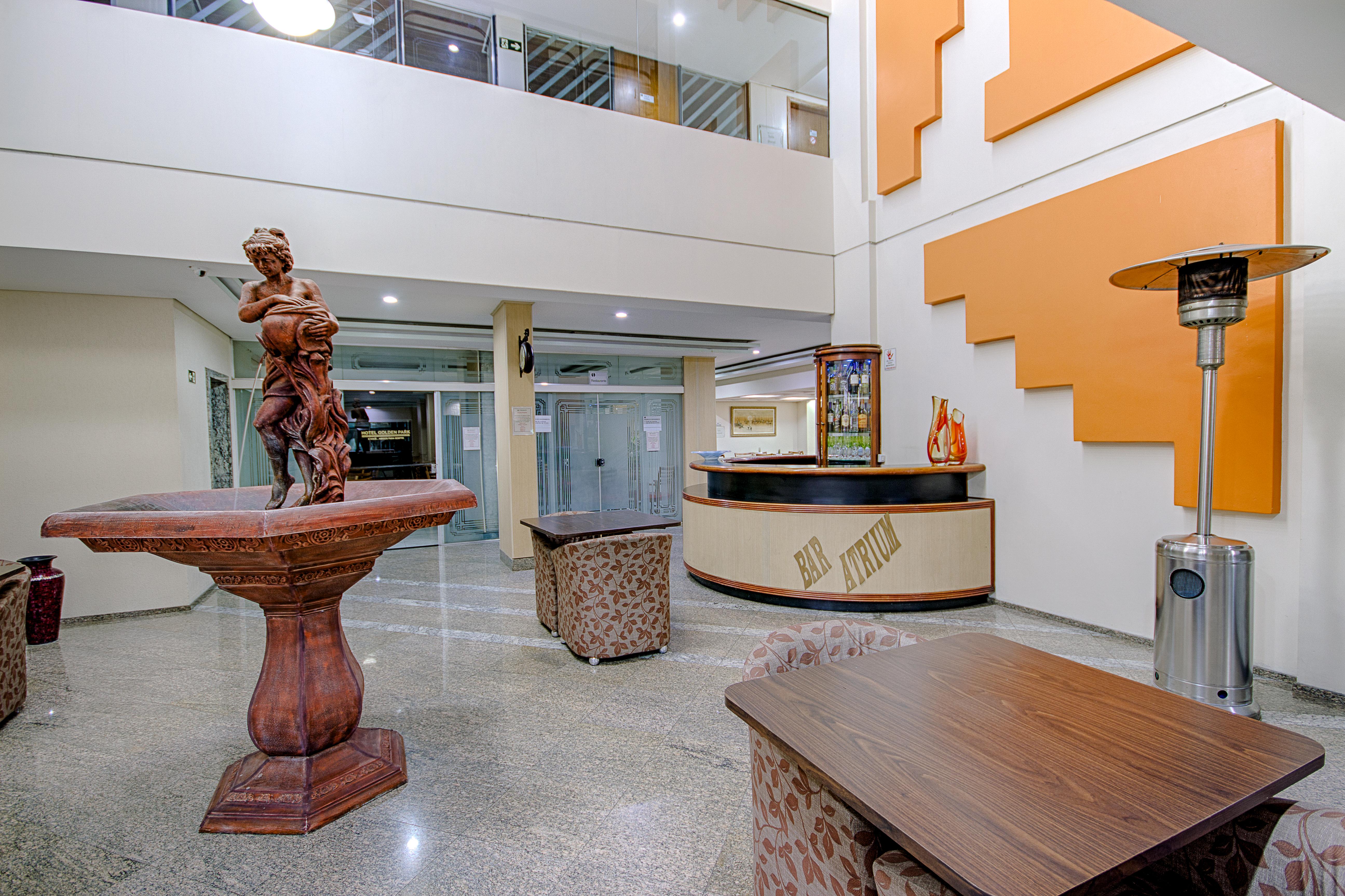 Hotel Golden Park Curitiba By Nacional Inn Экстерьер фото