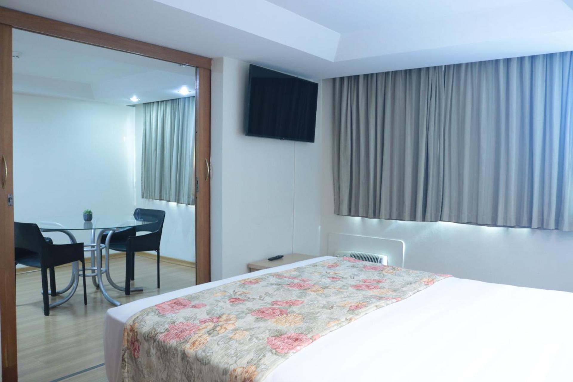Hotel Golden Park Curitiba By Nacional Inn Экстерьер фото