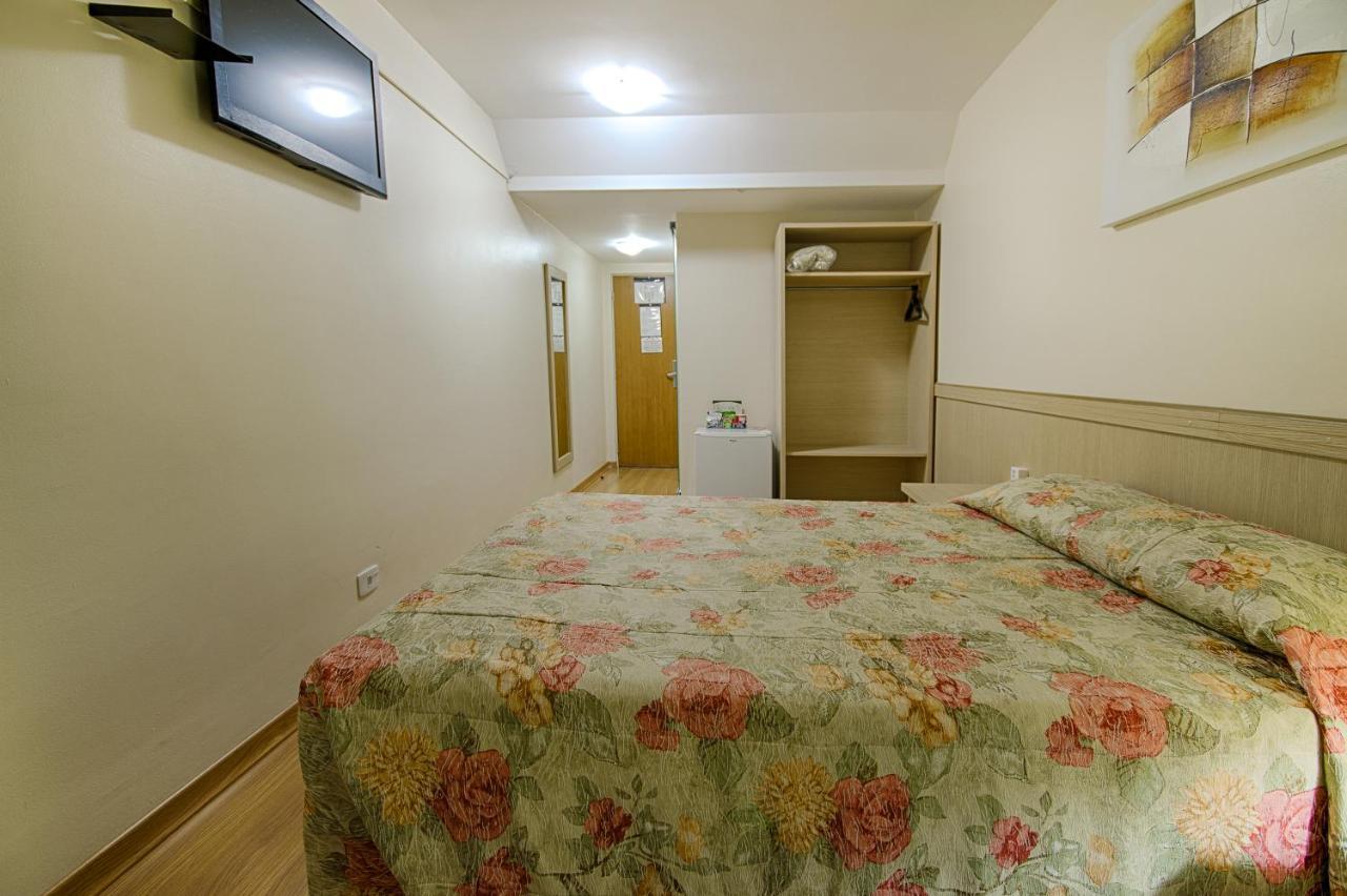 Hotel Golden Park Curitiba By Nacional Inn Экстерьер фото
