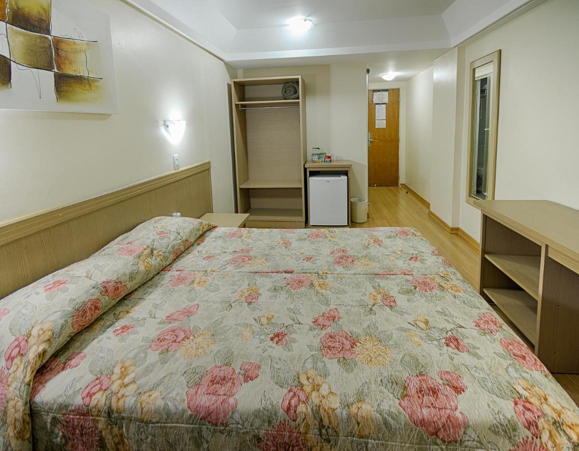 Hotel Golden Park Curitiba By Nacional Inn Экстерьер фото